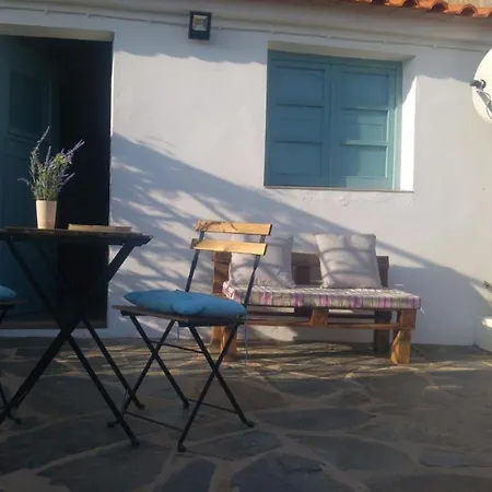 Casa de Férias Typical House *